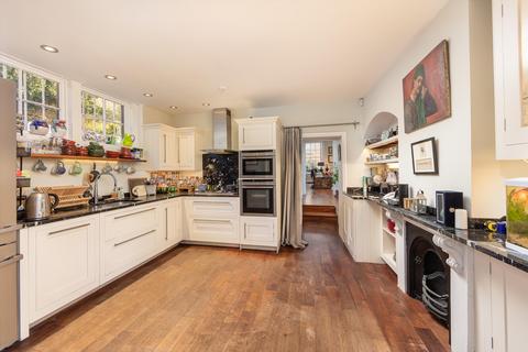 3 bedroom flat for sale, Great Bedford Street, Bath, Somerset, BA1