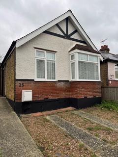 2 bedroom detached bungalow to rent, Baliol Road, Whistable