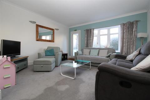 3 bedroom end of terrace house for sale, Reading Street, Broadstairs