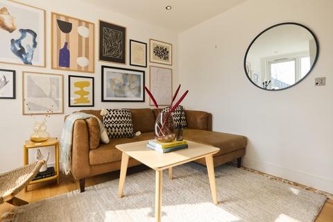 2 bedroom flat for sale, Kilburn Lane, London, W10