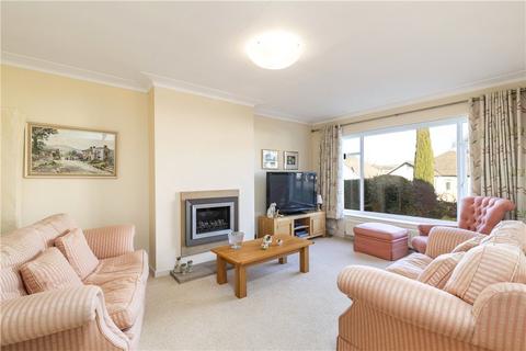 2 bedroom bungalow for sale, Hall Drive, Burley in Wharfedale, Ilkley, West Yorkshire, LS29