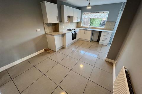 3 bedroom terraced house to rent, Oxford Road, Goole, DN14