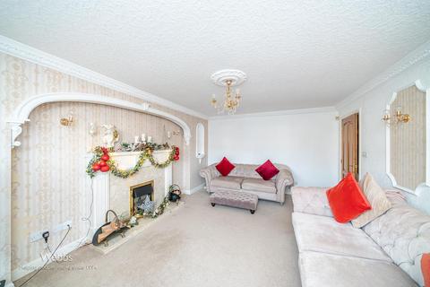 6 bedroom bungalow for sale, Sherbrook Road, Cannock WS11