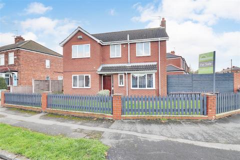 3 bedroom detached house for sale, Crossfield Road, Hessle