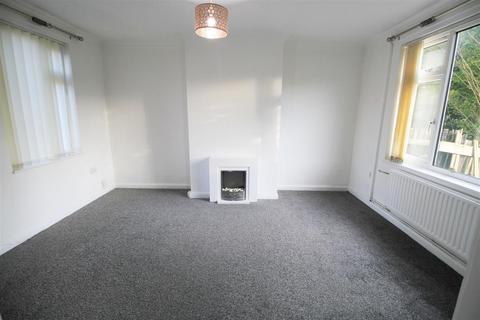 2 bedroom house to rent, Thorncliffe Avenue, Dukinfield SK16