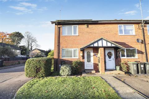 2 bedroom end of terrace house for sale, Wheatcroft Gardens, Rushden NN10