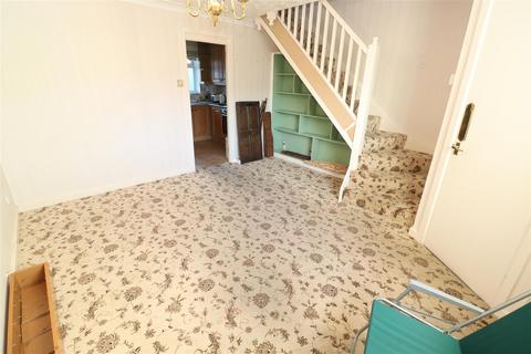 2 bedroom end of terrace house for sale, Wheatcroft Gardens, Rushden NN10