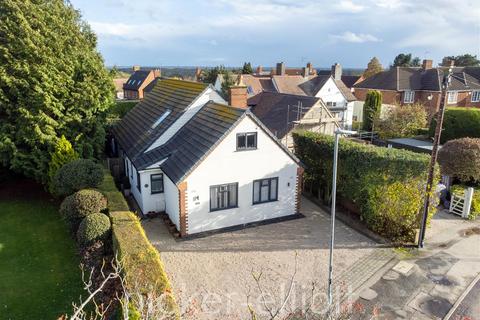 4 bedroom detached house for sale, Bradgate Road, Hinckley LE10