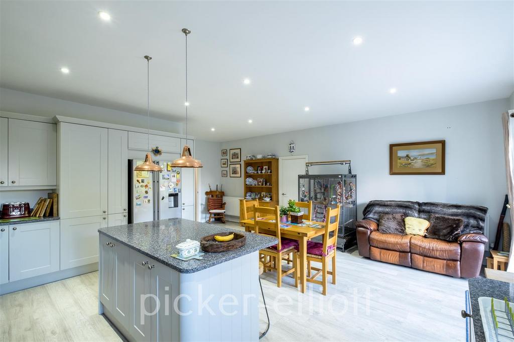 Impressive Living Kitchen/Dining Room