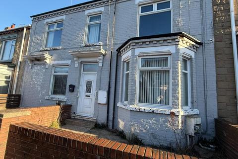 3 bedroom flat to rent, West View, Horden