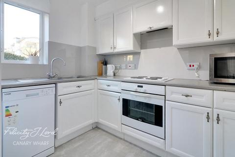 2 bedroom apartment to rent, Langbourne Place, London