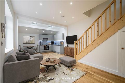 3 bedroom duplex for sale, 262 Brixton Road, London, SW9