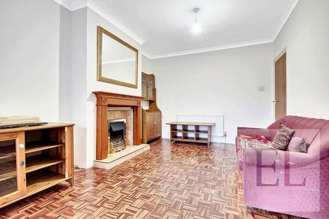 2 bedroom flat for sale, Imperial Drive, Harrow, Middlesex, HA2 7BP