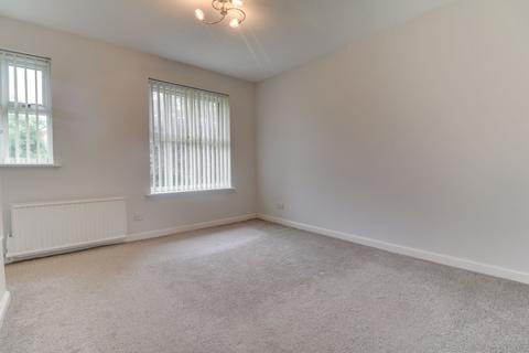 2 bedroom terraced house to rent, Gilmorton Close, Solihull, West Midlands, B91