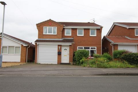 4 bedroom detached house to rent, Bowland Road, Bingham, Nottingham