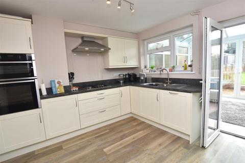 3 bedroom terraced house for sale, Thornpark Rise, Exeter EX1