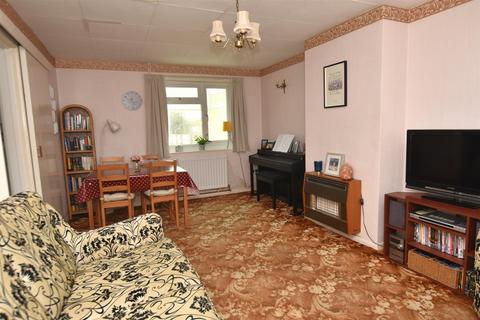 64 Thornpark Rise, Exeter, EX1 3HT