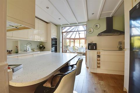 4 bedroom detached house for sale, Withyham Road, Cooden, Bexhill-On-Sea