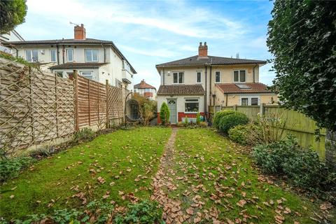 81 Church Avenue, Leeds, LS6 4JX