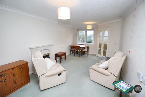 2 bedroom apartment for sale, Watkins Court, Old Mill Close, Hereford, HR4