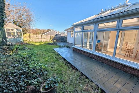 3 bedroom detached bungalow for sale, Matthews Way, Seaview, PO34 5LB
