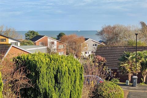 3 bedroom detached bungalow for sale, Matthews Way, Seaview, PO34 5LB