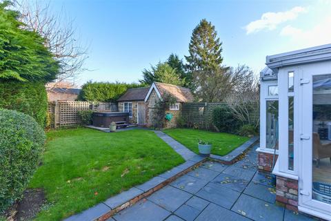 4 bedroom semi-detached house for sale, Watering Lane, Collingtree, Northampton