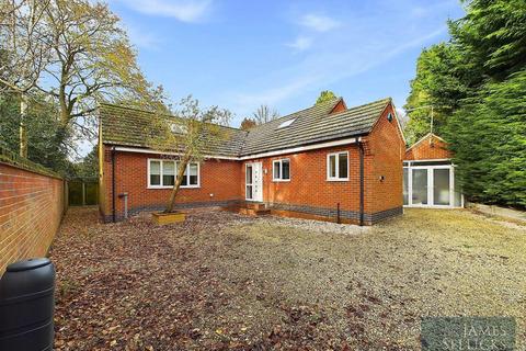 2 bedroom detached bungalow for sale, Higher Green, Great Glen, Leicestershire