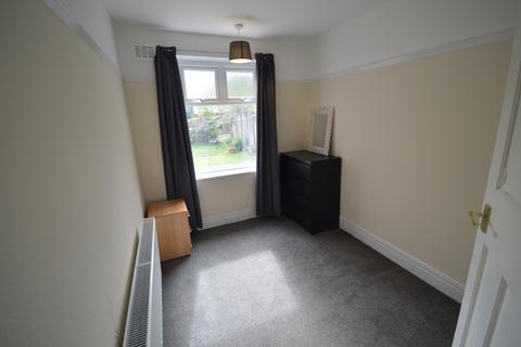 2 bedroom flat to rent, Benfield Road, Newcastle upon Tyne NE6