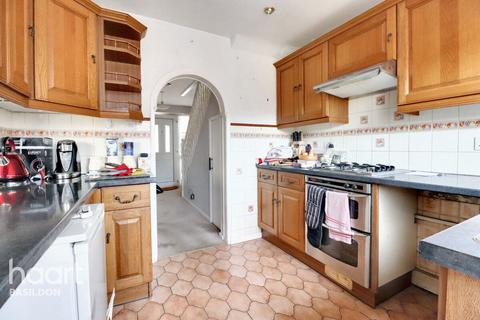 3 bedroom terraced house for sale, Butneys, Basildon