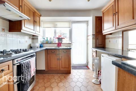 113 Butneys, Basildon, SS14 2DR