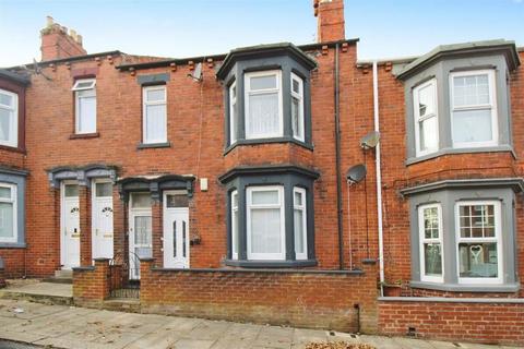 2 bedroom flat for sale, Shrewsbury Terrace, West Park, South Shields, Tyne and Wear, NE33 4LF