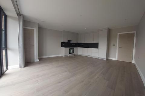 1 bedroom flat to rent, Meadrow, Godalming GU7