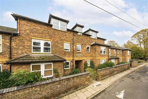 1 bedroom flat to rent, Mullins Path, London SW14