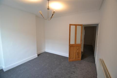 3 bedroom terraced house to rent, Winter Road, Norwich