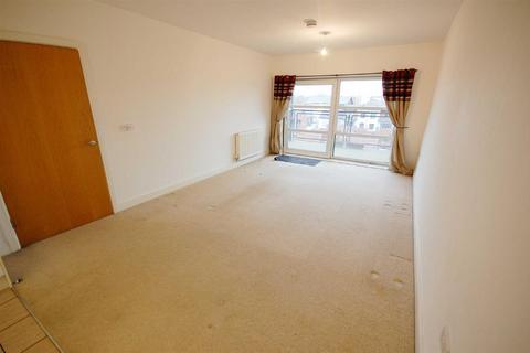 2 bedroom apartment to rent, Montmano Drive, West Didsbury, Manchester