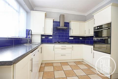 7 bedroom semi-detached house for sale, London Road South, Lowestoft, NR33