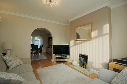 3 bedroom semi-detached house for sale, Wrose Road, Bradford, West Yorkshire, BD2