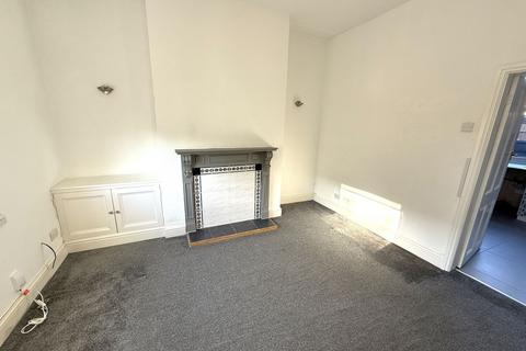 2 bedroom terraced house to rent, Railway Terrace, Wesham, PR4