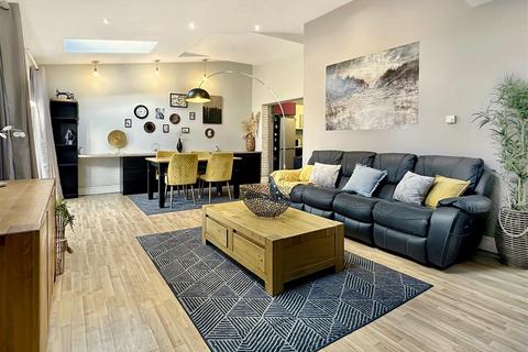 40 Chalmers Road, Cambridge, CB1 3SX