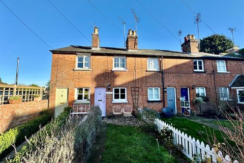 2 bedroom terraced house for sale, Blakes Cottages, Kings Street, Odiham