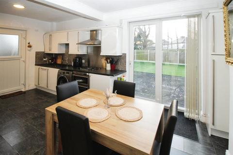 21 Lodore Avenue, Bradford, BD2 4JG