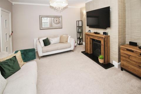 21 Lodore Avenue, Bradford, BD2 4JG
