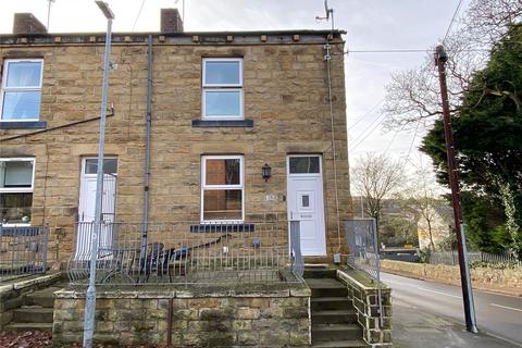 2 bedroom end of terrace house for sale, Carlinghow Hill, Batley, WF17