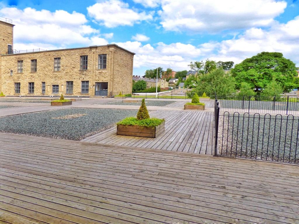 Communal Terrace