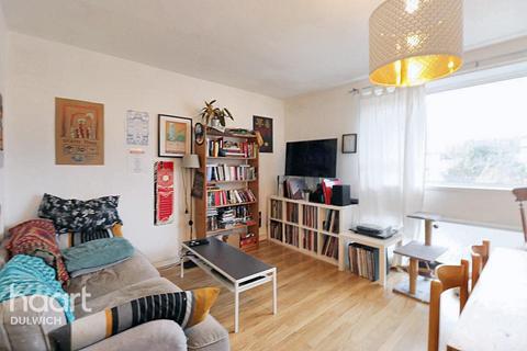 2 bedroom apartment for sale, Ewart Road, London