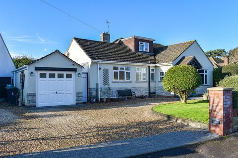 Roeshot Crescent, Highcliffe, Christchurch, BH23