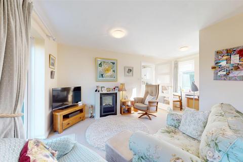 2 bedroom flat for sale, Welland Mews, Stamford