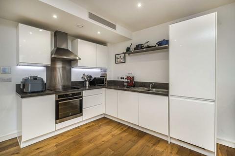 2 bedroom flat for sale, Ealing Road, Brentford TW8