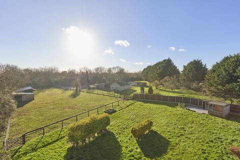 5 bedroom detached bungalow for sale, Worlington Road, Bury St. Edmunds IP28